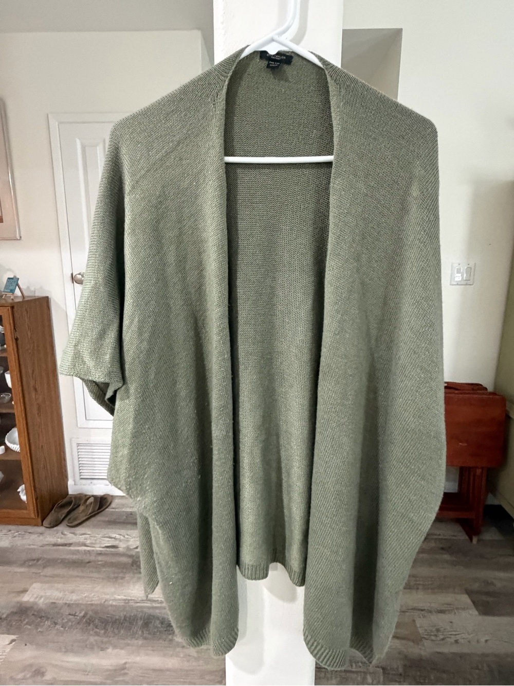 Ann Taylor Olive Green Open-Front Knit Poncho